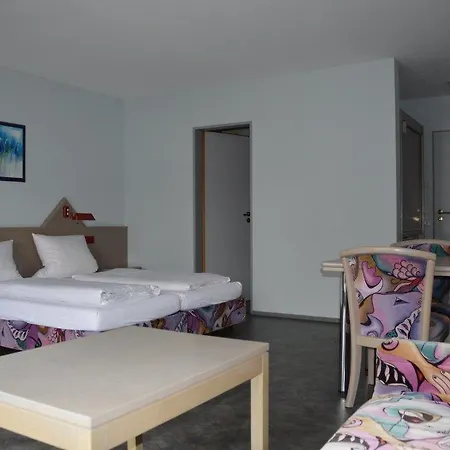 Gaestehaus Linde, Garni