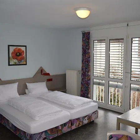 Gaestehaus Linde, Garni קונסטנץ
