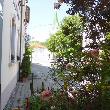 Gaestehaus Linde, Garni מלון 3*