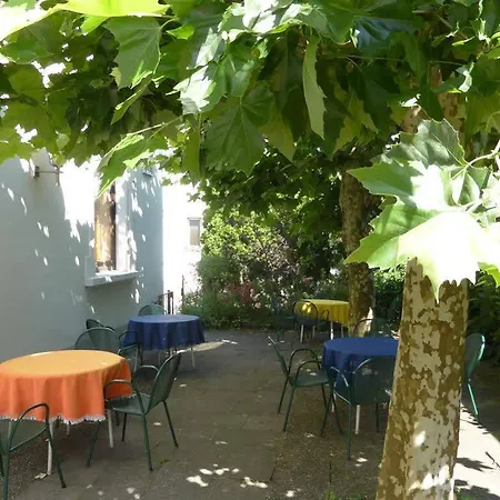 Gaestehaus Linde, Garni 3*